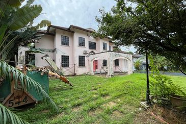 Seksyen 13, Shah Alam