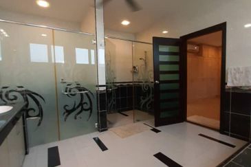 Persiaran Batai Barat