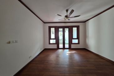 Sri Bukit Persekutuan