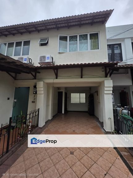 Fully Renovated 8-Room Townhouse at Jalan Medang Serai, Bangsar., Kuala Lumpur, Bangsar
