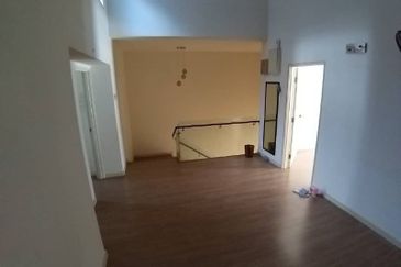 TAMAN BUKIT CHEMARA(CHEMARA HILL)