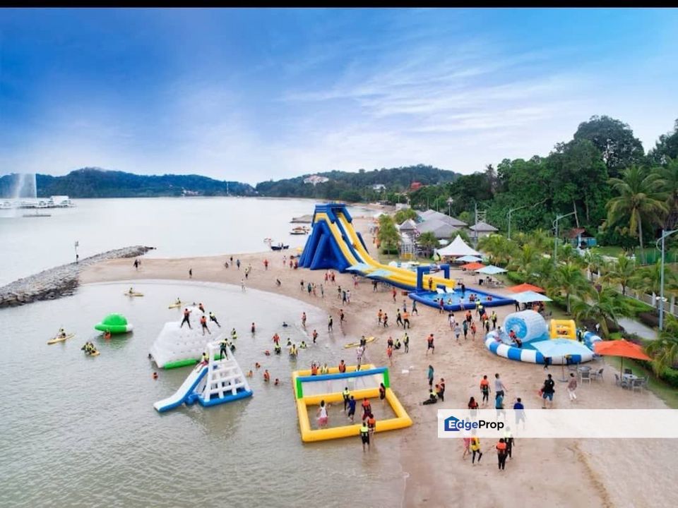 Lexis Hibiscus Resort Seaview Skypool 6th Floor , Negeri Sembilan, Port Dickson