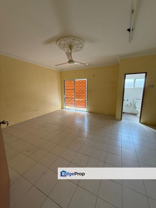 Taman Teratai Nilai 7 Double Storey terrace, Negeri Sembilan, Seremban