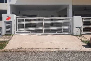 HIJAYU 3A @ BANDAR SRI SENDAYAN