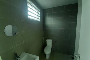 HIJAYU 3A @ BANDAR SRI SENDAYAN