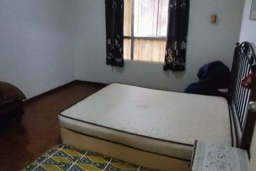 PD MARINA (STRAITS VIEW VILLAS)