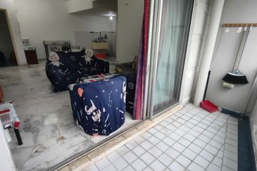 PD MARINA (STRAITS VIEW VILLAS)