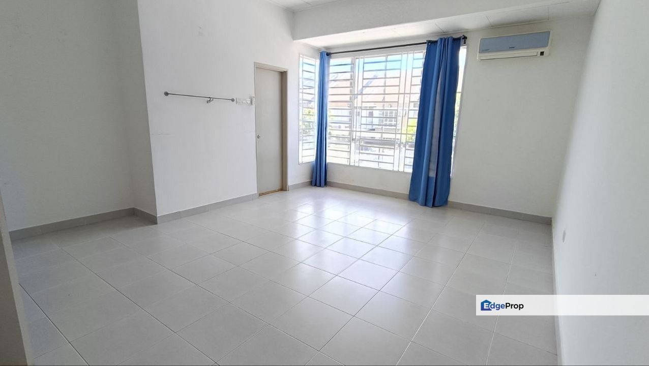 Summer S2 Heights Seremban 2 Gated Guarded, Negeri Sembilan, Seremban