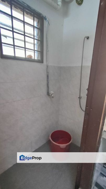 Dahlia Apartment Ground Floor Seremban 2 Full Loan, Negeri Sembilan, Seremban