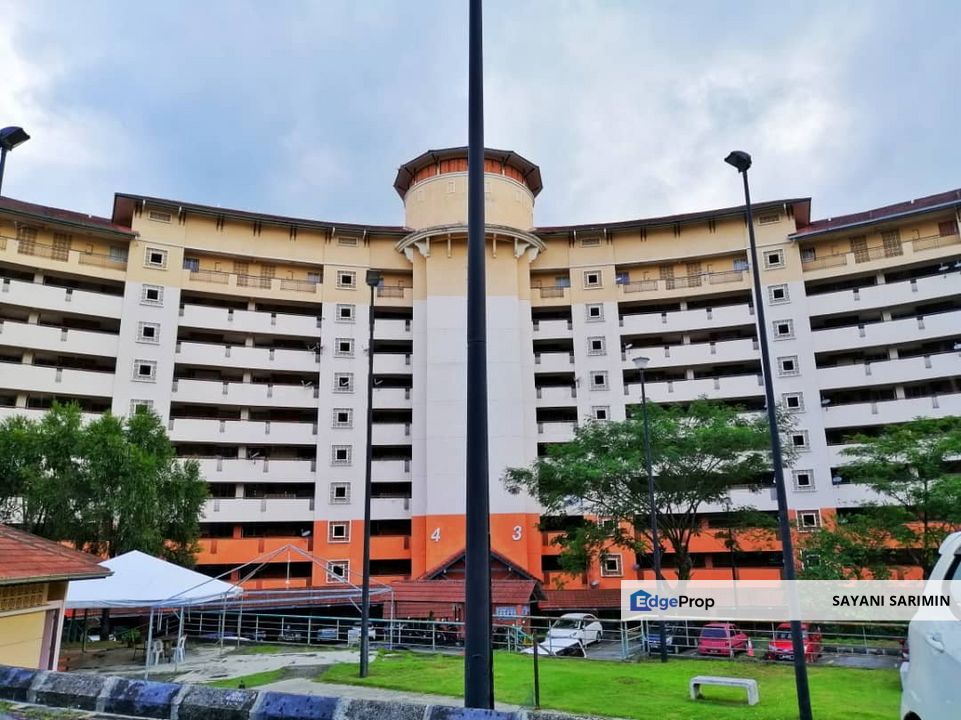 Near UITM Lev 7 Apartment Baiduri, Sek 7 Shah Alam for Sale @RM320,000