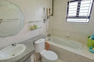 Taman Saujana Puchong