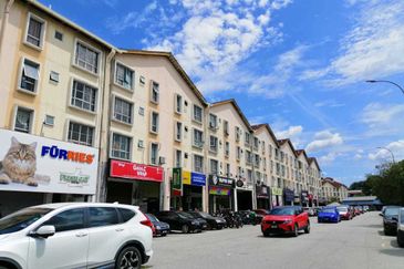 Pusat Komersial Seksyen 7