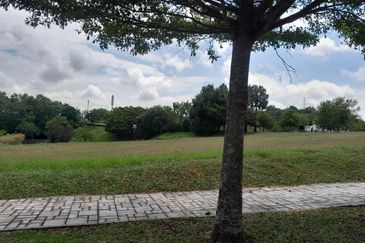PREMIUM BUNGALOW LAND IN PRESINT 11 PERDANA HILLS, PUTRAJAYA FOR SALE