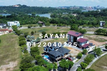 [FIRST- CLASS LOCATION ] Bungalow Land at Precint 11 Perdana Hills near to Prime Minister Residence