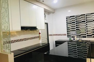 Zeta Park @Citra Hill