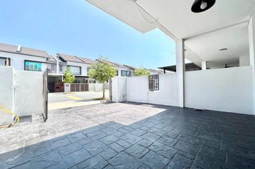 Serenia Amani @ Serenia City