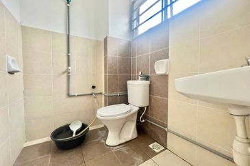 Jalan SP 6 @ Bandar Saujana Putra