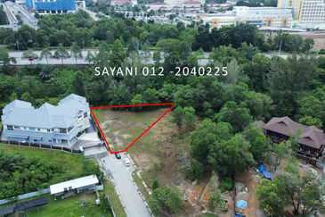 Perdana Lakeview East