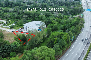 Perdana Lakeview East