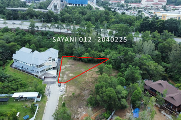 Perdana Lakeview East