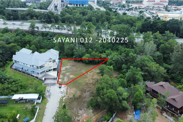 Perdana Lakeview East