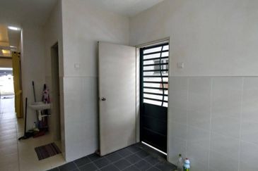 Jalan Kebun Nenas 2G/KS7