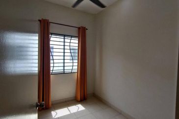 Jalan Kebun Nenas 2G/KS7