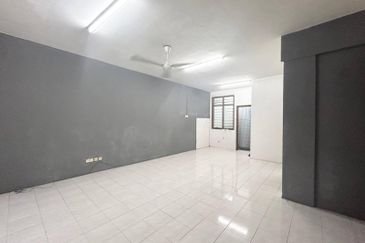 Jalan SP 4 @ Bandar Saujana Putra