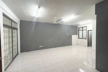 Jalan SP 4 @ Bandar Saujana Putra