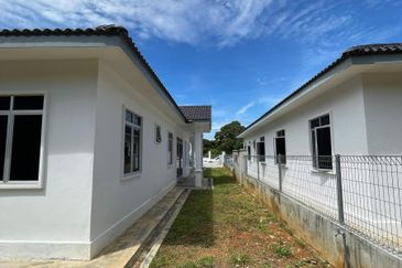 Kampung Jenderam Hulu