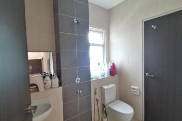 Serenia Adiva @ Serenia City