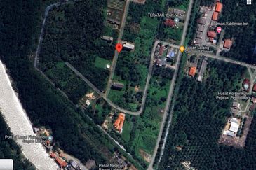 Banglo Lot at Pantai Bagan Lalang, Sepang near Sepang Goldcoast Resort