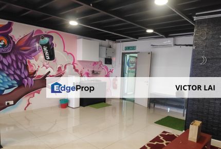 Attractive Large Office in the Middle of PJ, Selangor, Petaling Jaya