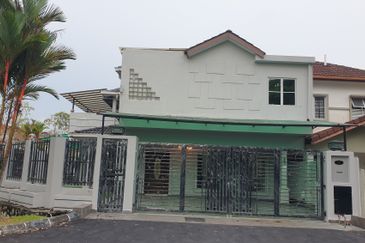 Jalan Putra Permai 10/1 Q