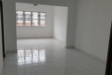 Jalan Putra Permai 10/1 Q