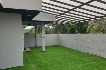 Jalan Putra Permai 10/1 Q