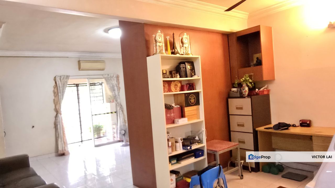 Well-kept Extended Terrace House in Bukit Rimau, Kota Kemuning, Selangor, Shah Alam