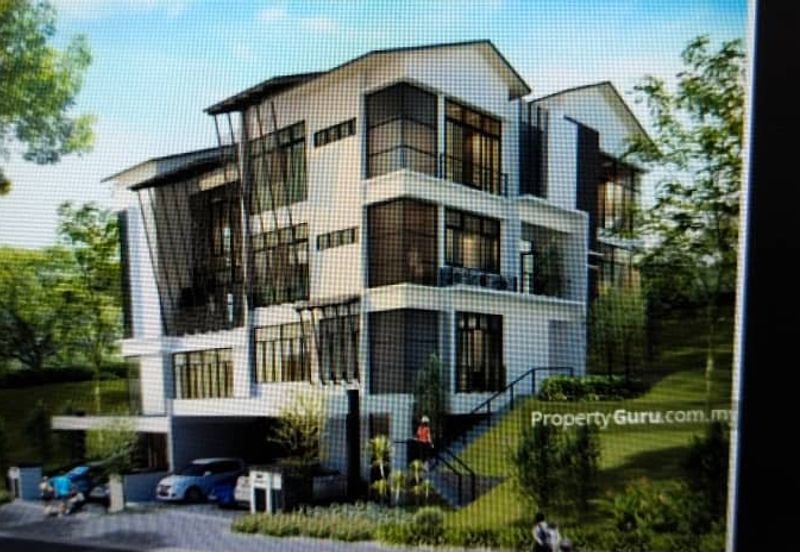 Kingsley Hill Semi D Putra Height