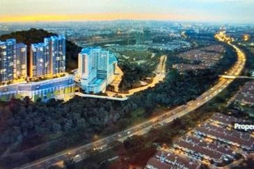 KINGLEYS HILL Semi D at PUTRA HEIGHT