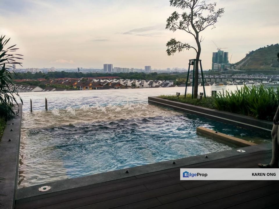 PUTRA RESIDENCE PUTRA HEIGHT, Selangor, Putra Heights