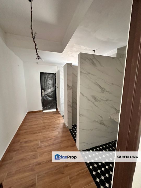 Beautiful House  Usj 17, Selangor, USJ