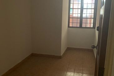 U8 U8 Bukit Jelutong 