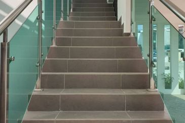 KINGLEYS HILL Semi D at PUTRA HEIGHT