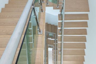 KINGLEYS HILL Semi D at PUTRA HEIGHT