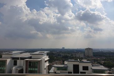 KINGLEYS HILL Semi D at PUTRA HEIGHT