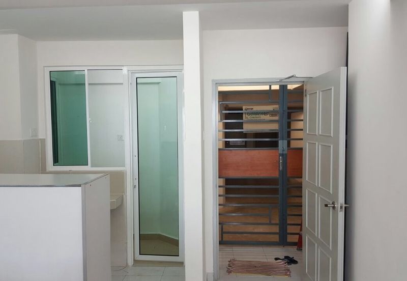 Main Place Residence