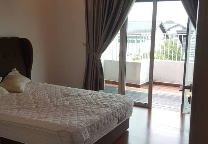 The Mews @ The Glades