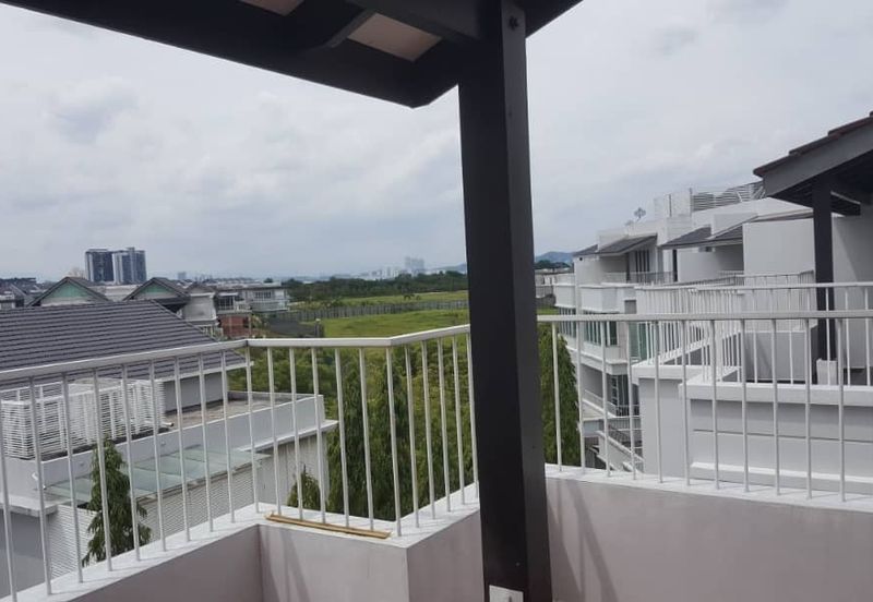 The Mews @ The Glades