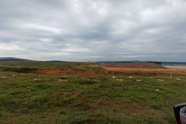 MVV 2.0 New Industri Business Park  Labu Negeri Sembilan