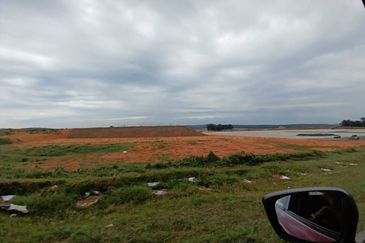 MVV 2.0 New Industri Business Park  Labu Negeri Sembilan